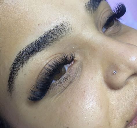 Volume Cat Eye, Lash Map, Natural Fake Eyelashes, Lashes Fake Eyelashes, Lash Extensions Styles, Eyelash Extensions Styles, Perfect Eyelashes, Pretty Lashes, Makeup For Black Skin