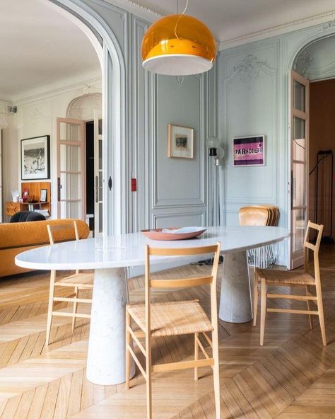 Apartment Photography, Dining Room Table Marble, Santa Margherita, Interior Design Per La Casa, Socialite Family, Marble Dining, Paris Apartments, The Dining Room, Design Del Prodotto