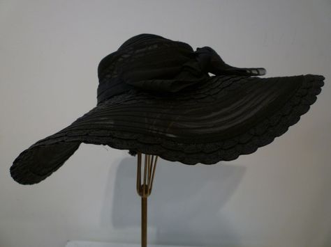 40s Black Straw and Sheer Horsehair braid Sun Hat | From a collection of rare vintage hats at https://www.1stdibs.com/fashion/accessories/hats/ Goth Sun Hat, Vintage Sun Hat, Folklore Horror, Sunhat Outfit, Oc List, Goth Hat, Horror Vibes, Horsehair Braid, Black Straw Hat