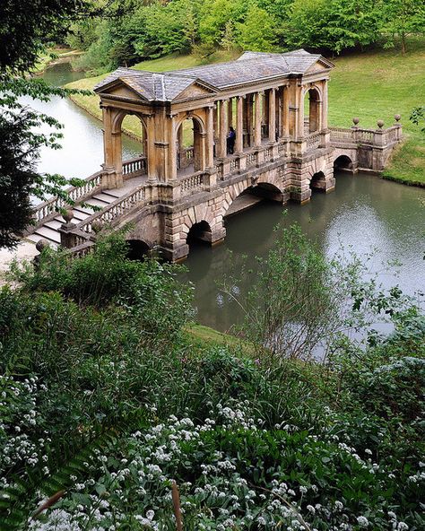 Prior Park, Wilton House, Bath England, Estate Garden, Stone Bridge, Voyage Europe, Old Stone, Covered Bridges, English Countryside