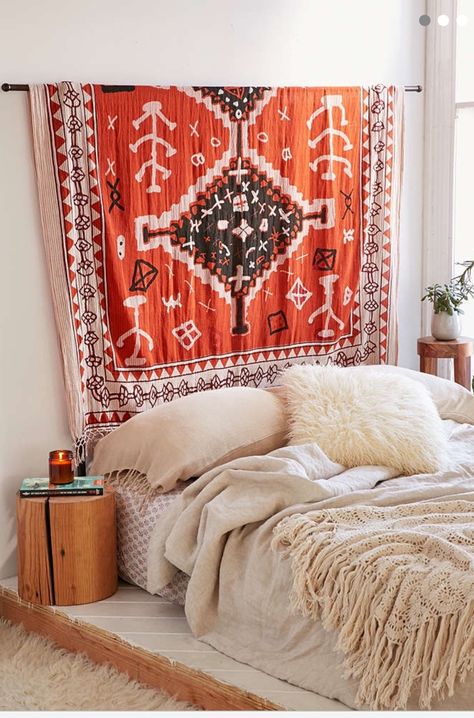 Reka Bentuk Bilik Tidur, Interior Boho, Interior Design Minimalist, Hiasan Bilik Tidur, Bohemian Bedroom Decor, Diy Headboard, Deco Boheme, Bohol, Bohemian Bedroom