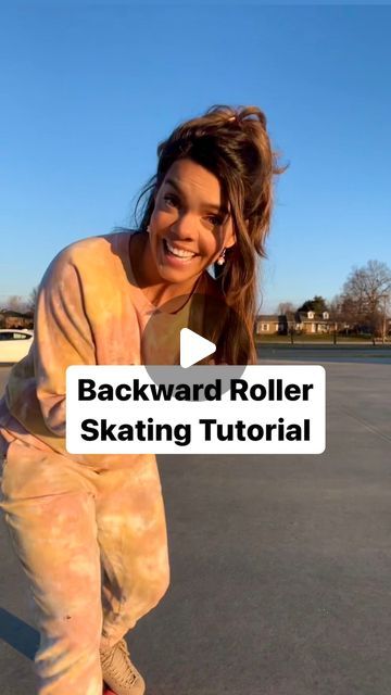 How To Skate Backwards, Roller Skating Hairstyles, How To Roller Skate, Roller Skating Outfits Casual, How To Roller Skate For Beginners, How To Rollerblade, Rollerblading Workout, Roller Skating Outfits, Skate 3