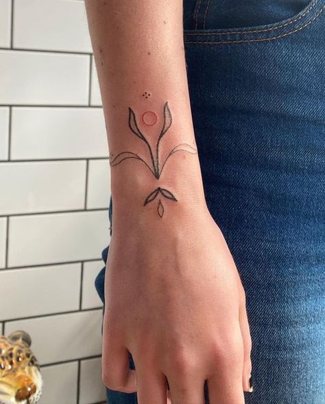 Stick And Poke Nature, Stick And Poke Sleeve, Nature Stick N Poke, Cute Stick And Poke Tattoo, Stick Amd Poke Idea, Stuck N Poke Tattoo Ideas, Stik En Poke Tattoo, Hand Poke Tattoo, Stick Tattoo