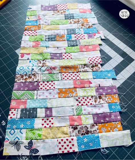 What to do with fabric scraps by Sew Nikki - using bits leftover from 1.5" fabric strips. Scrappy Strip Quilts, Scrap Sewing Projects Leftover Fabric, Scrap Quilting Ideas Leftover Fabric, Scrap Quilts Patterns Leftover Fabric Simple, What To Do With Fabric Scraps, Fabric Strips Projects, Scrap Quilts Patterns Leftover Fabric, What To Do With Fabric, Small Sewing Space