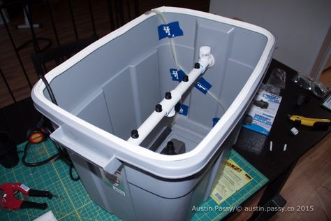 DIY Hydroponic Grow Box: 6 Steps Hydroponic Grow Box, Aquaponics Diy, Film Technique, Hydroponic Farming, Hydroponics Diy, Grow Boxes, Hydroponic Growing, Aquaponics System, Box Houses