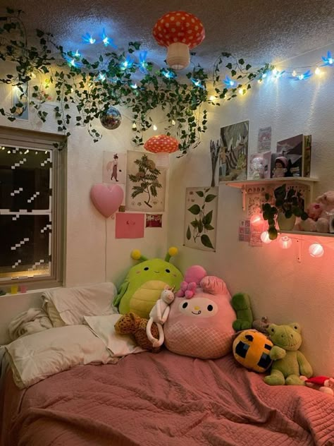 Cute Kawaii Things To Buy For Aesthetic Kawaii Room Fairy Dorm Room Aesthetic, Kawaii Cottagecore Room, Bedroom Aesthetic Cottagecore, Fairy Cottagecore Bedroom, Bedroom Inspirations Cottagecore, Kawaii Cottagecore Bedroom, Simple Cottagecore Bedroom, Neon Cottagecore, Maximalism Cottagecore