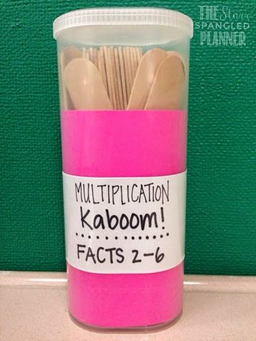 10 Multiplication Math Center Games & Activities Multiplication Math Centers, Free Math Centers, Math Center Games, Teaching Multiplication, Multiplication Games, Math Intervention, Math Multiplication, Fourth Grade Math, Third Grade Math