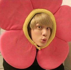 Jin Kim, 4 December, Jin Bts, Seokjin Bts, Worldwide Handsome, Meme Faces, Fan Fiction, Bts Jin, Bts Boys