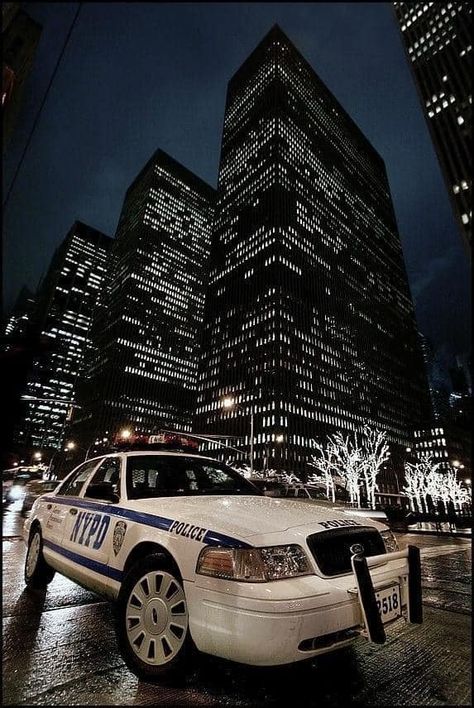 Crown Vic, Detective Aesthetic, Police Truck, Good Photos, New York Police, Michael Brown, Blue Lives, Rockefeller Center, Police Car