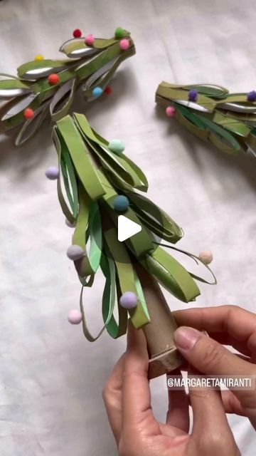 Loo Roll Crafts, Toilet Paper Roll Christmas Tree, Paper Roll Christmas Tree, Roll Christmas Tree, 2023 Christmas Tree, Beautiful Crafts, Simple Craft, Instagram Christmas, 2023 Christmas