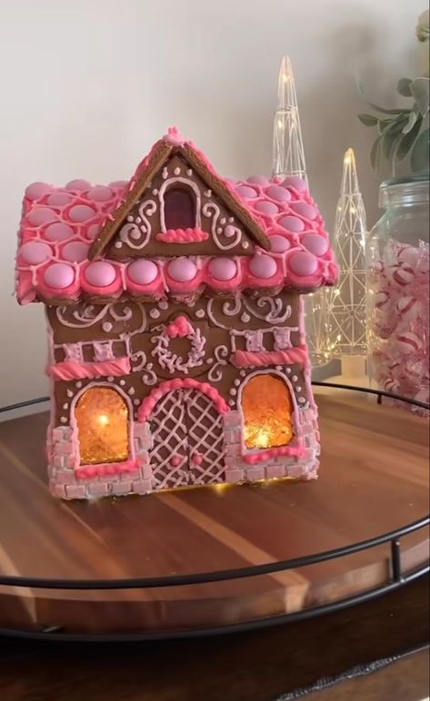 4 Siblings, Abby Martin, Cardboard Gingerbread House, Homemade Gingerbread House, Ginger Bread House Diy, Cool Gingerbread Houses, Gingerbread House Recipe, Gingerbread House Template, Ginger House