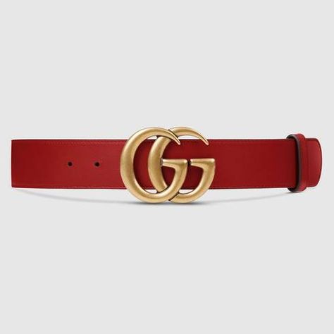 Shop the Leather belt with Double G buckle by Gucci. A red leather belt with our new Double G buckle. Red Gucci Belt, Gucci Fashion Show, Belt Gucci, Gucci Leather Belt, Mens Designer Belts, Gucci Brand, Luxury Belts, Red Belt, Belt Leather