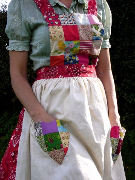 DSC05577 Mexican Aprons, Upcycled Apron, Sewn Apron, Patchwork Apron, Diy Apron, Wrap Dress Pattern, Apron Sewing Pattern, Retro Apron, Japanese Sewing