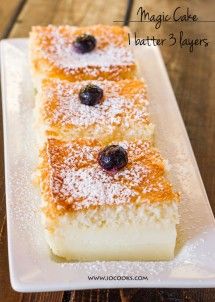 Fantasy Dessert Recipes, Lemon Magic, Impossible Cake, Impossible Pies, 3 Layer Cake, Magic Cake Recipes, Cake Magic, Impossible Pie, Chocolate Lemon