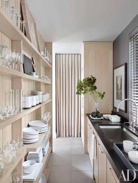 Kitchen Pantry Ideas for a Seriously Stylish and Organized Space Photos | Architectural Digest Floating Kitchen Shelves, Beautiful Pantry, Narrow Kitchen, Open Kitchen Shelves, Galley Kitchen, Butler's Pantry, Pantry Design, Kitchen Design Small, Kitchen Shelves