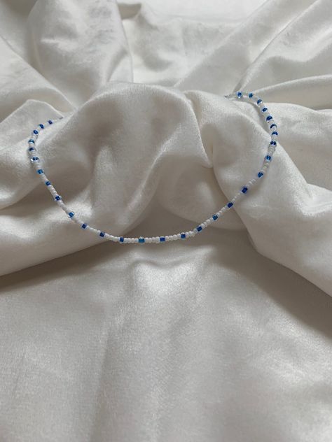 Outer banks white and blue seed bead necklace,obx style kiara choker, trendy choker necklace, simple minimalist ,Pinterest inspired by threadbyamelia on Etsy Blue Seed Bead Necklace, Banks Aesthetic, Vsco Style, Simple Beaded Necklaces, Trendy Chokers, Beaded Jewelry Necklaces, Blue Beaded Necklace, Bracelets Design, Beaded Jewlery