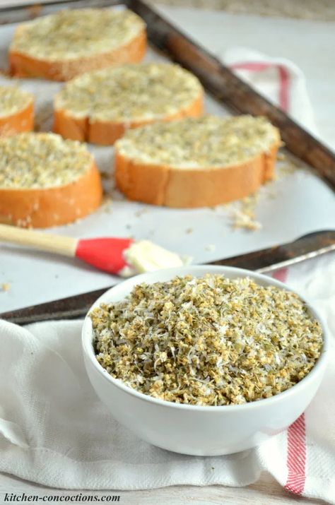 homemade garlic bread seasoning Garlic Bread Seasoning Recipe, Garlic Bread Seasoning, Dinner Gift Basket, Bread Seasoning, Garlic Bread Spread, Homemade Curry Powder, Homemade Dry Mixes, Our Best Bites, Homemade Garlic Bread