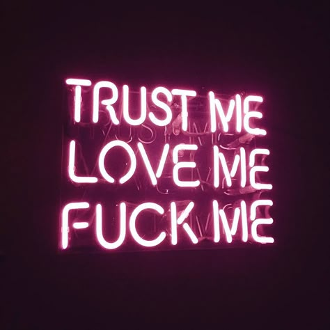 Pleasure Room, Red Thoughts, Neon Signs Quotes, Neon Quotes, Trust Love, Secret Room, Just Love Me, Neon Aesthetic, Red Room