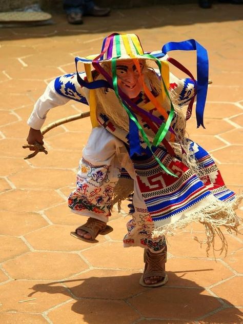 Mexico People, Mexican Folklore, Ballet Folklorico, Mexican Traditions, Hispanic Culture, Mexico Food, Mexican Heritage, Mexico Culture, Mexican Designs