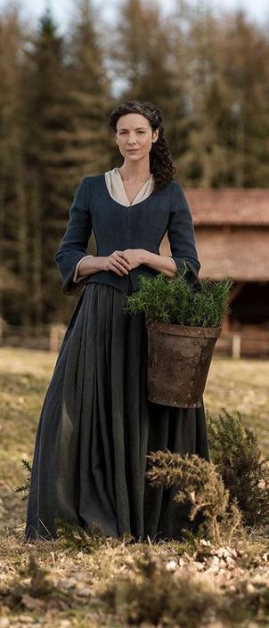 Outlander Outfits Inspiration, Poldark Costumes, Hobbit Clothes, Outlander Fashion, Outlander Clothing, Outlander Style, Sam Heughan Outlander, Claire Fraser, 18th Century Fashion