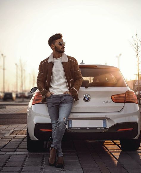 Pose With Car, Poses With Car, Men Cars Photography, Mens Poses, Car Photo Shoot, Car Pose, Car Portrait, Classic Car Photoshoot, Men Pose