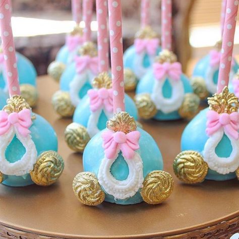 Cinderella Theme Dessert Table, Cinderella Cakepops, Disney Princess Cake Pops, Cinderella Desserts, Disney Cakepops, Princess Cakepops, Cinderella Cake Pops, Cinderella Carriage Cake, Cinderella Theme Cake