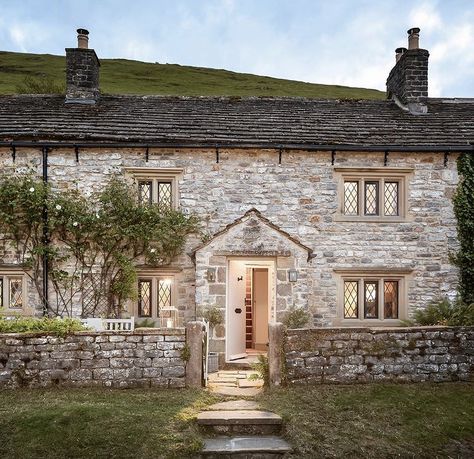 Ivy Cottage, Luxury Cottages, Cornwall Cottages, Boutique Retreats, Cotswolds Cottage, England Countryside, English Cottages, English Country Cottage, Cottage Floor Plans