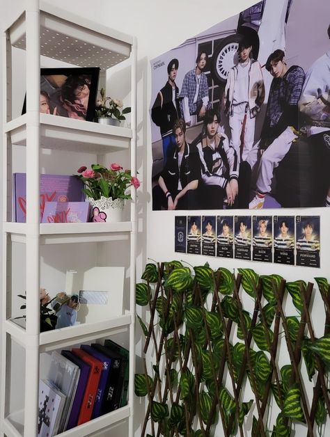 Kpop Framed Poster, Room Organization Bedroom, Kpop Room, Kpop Albums, Organization Board, Escape Plan, Aesthetic Kpop, Organization Bedroom, Framed Poster