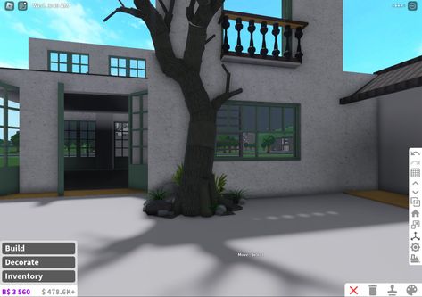 Custom Pillars Bloxburg, House Layout Design, Cottage House Exterior, Blox Burg, 18th Century House, Blocksburg Room Ideas￼, Bloxburg Builds, Spanish Villa, School Interior