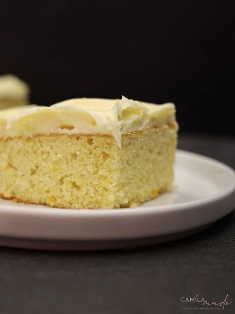 This delicious Citrusy Orange Sheet Cake with Orange Cream Cheese Frosting is easy to make and perfect for any occasion. Mexican Wedding Cake Recipe, Key Lime Cake Recipe, Confectioners Sugar Icing, Lime Cake Recipe, Easy Pineapple Cake, Eggnog Cake, Key Lime Cake, Lime Cake, Win 100