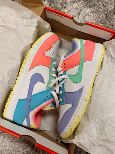 #candy #nikedunklow #dunks #nikedunk #shoes #nike #brightshoes Nike Dunks Customized, Nike Dunks Colorful, Candy Dunks, Custom Dunks, Dunks Shoes, Nike Dunks Outfit Woman, Cute Jordans, Best Dunks, Bright Shoes