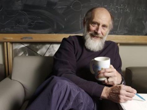 Leonard Susskind: ‘Sleeping during a lecture is a good thing’ Leonard Susskind, Matrix Theory, Statistical Mechanics, Learn Physics, Advanced Mathematics, Science Stories, Modern Physics, Theoretical Physics, Physics And Mathematics