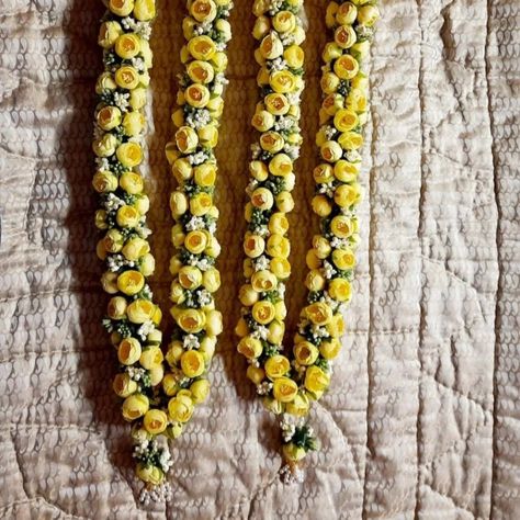 Flower Varmala, Flower Mala, Wedding Mala, Birthday Candle Photography, Kundan Mala, Goddess Sita, Goddess Parvati, Garland Wedding Decor, White Garland