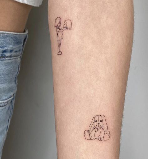 Emma Chamberlain Tattoo, Stuffed Animal Tattoo, Bandana Tattoo, Tattoo Designs Drawings, Dainty Tattoo, Tattoo S, Basic Tattoos, Tattoos With Kids Names, Small Tattoos Simple