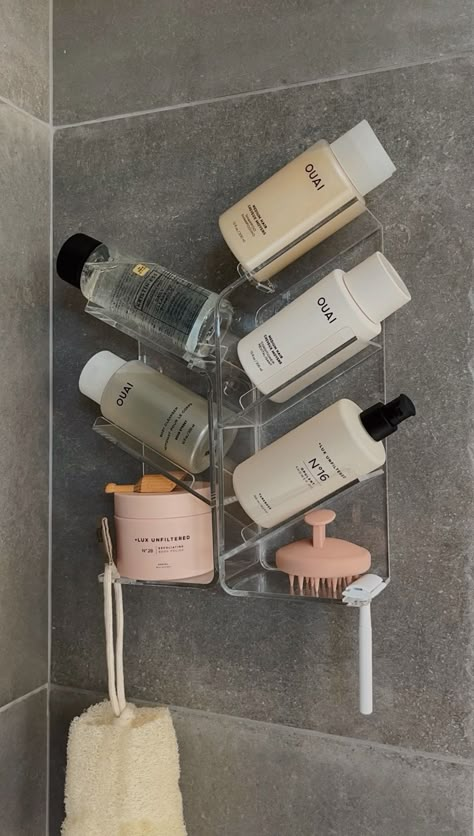 Shower Aesthetic Decor, Bathroom Accessories Aesthetic, Bathroom Makeup Organization, Amazon Home Must Haves, Shampoo Holder, Amazon Bathroom, Acrylic Bathroom, Home Decor Amazon, Clear Shampoo