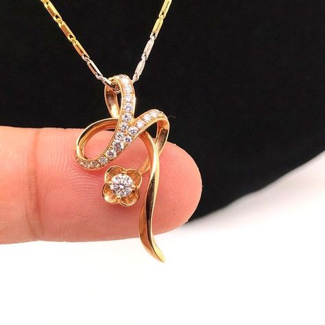 Pandent Design Unique, Diamond Pendant Sets Unique, Gold Pendants For Men, Fashion Jewelry Necklaces Gold, Estilo Madison Beer, قلادات متدلية, Pearl Earrings Designs, Unique Gold Jewelry Designs, Locket Design