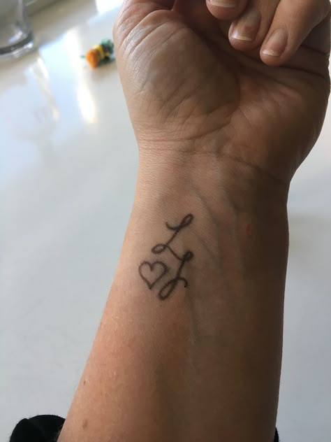 Double L Tattoo, Engagement Nail Art, Couple Tats, Small Dope Tattoos, Couple Matching Tattoo, Engagement Nails, L Tattoo, Stylish Tattoo, Ben Stokes