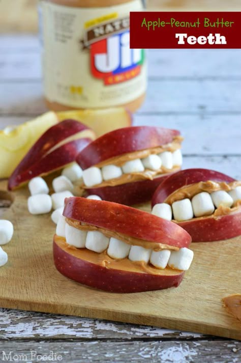 Apple Peanut Butter, Halloween Snacks For Kids, Dessert Halloween, Easy Snacks For Kids, Kid Foods, Appetizers For Kids, Kids Food Ideas, Apple And Peanut Butter, Halloween Party Snacks