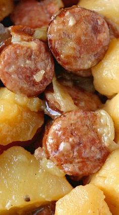 Crockpot Sausage & Potatoes slow cooker recipe. Crockpot Sausage Potatoes, Crockpot Sausage And Potatoes, Crockpot Sausage, Sausage Crockpot, Crock Pot Food, Sausage Potatoes, Breakfast And Brunch, Slow Cooker Desserts, Crockpot Dishes