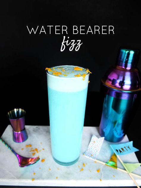 A spin on a Ramos Fizz to create a teal Aquarius themed cocktail that taste like Ocean Water. // www.ElleTalk.com Classic Vodka Cocktails, Cocktail Food, Craft Cocktail Recipe, Cocktail Drinks Alcoholic, Cocktail Shots, Beach Cocktails, Vodka Soda, Liquor Drinks, Water Bearer