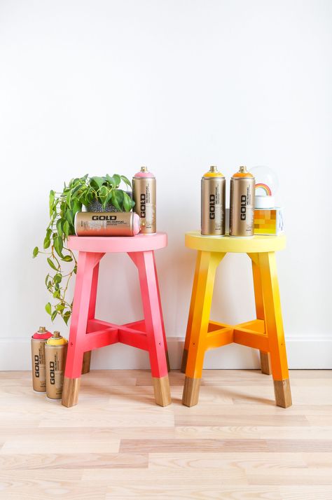 Pink and Yellow Stools – EYE CATCHING STOOLS FOR MORE THAN Wooden Stool Designs, Colorful Stools, Diy Stool, Painted Stools, Diy Side Table, Upcycled Furniture Diy, New Interior Design, Wood Stool, Stool Design