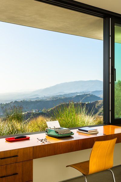 Photo 13 of 15 in Above It All by Ronald Ritchhart - Dwell Office With A View, Calm Energy, Contemporary Home Office, Best Windows, Home Offices, Prefab Homes, Decor Idea, Home Office Design, Apartment Design