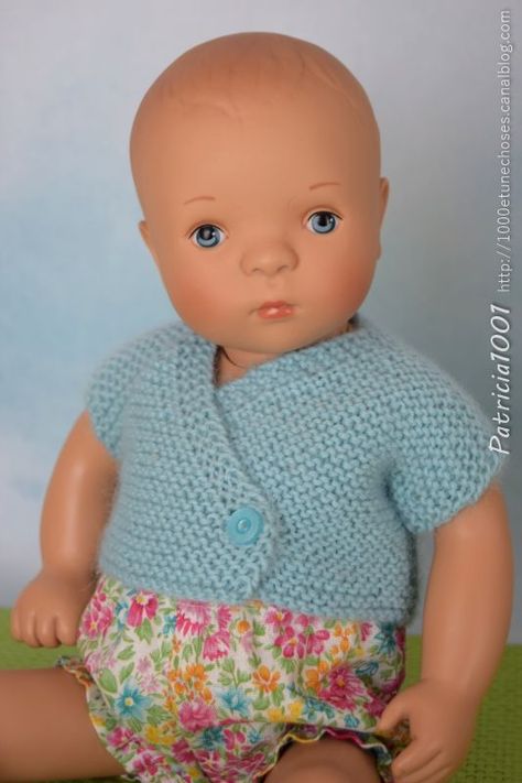 Preemies, Baby Born, Baby Cardigan, Knitted Dolls, Friends Fashion, Red Fashion, Baby Doll, Doll Dress, Baby Dolls