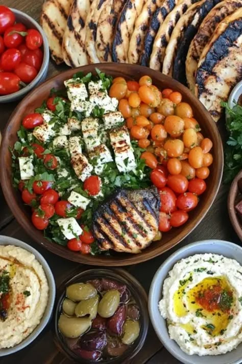 Looking for delicious ways to boost your heart health? Check out these 10 amazing Mediterranean diet recipes that are perfect for your meals! Packed with fresh vegetables, healthy fats, and lean proteins, these heart-healthy meals will satisfy your taste buds while keeping your cardiovascular system in check. Whether you're cooking a family dinner or meal prepping, these easy-to-follow recipes not only focus on flavor but also on health benefits. Discover how wholesome ingredients can elevate your dining experience and nourish your body. Your journey toward healthier eating starts here! Whole Food Diet Clean Eating, Mediterranean Diet Heart Healthy, Healthy Food Mediterranean, Cooking Mediterranean Food, Wholesome Family Meals, Health Conscious Meals, Easy Mediterranean Meal Prep, Whole Foods Plate, Healthy Dinner Recipes For Family Easy Clean Eating