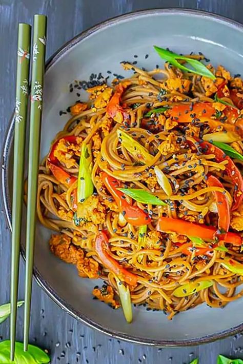 Spicy Soba Noodles, Soba Noodle Soup, Soba Noodles Soup, Soba Noodles Recipe, Noodles Chicken, Soba Noodle, Noodle Soup Recipe, Buckwheat Noodles, Gluten Free Noodles