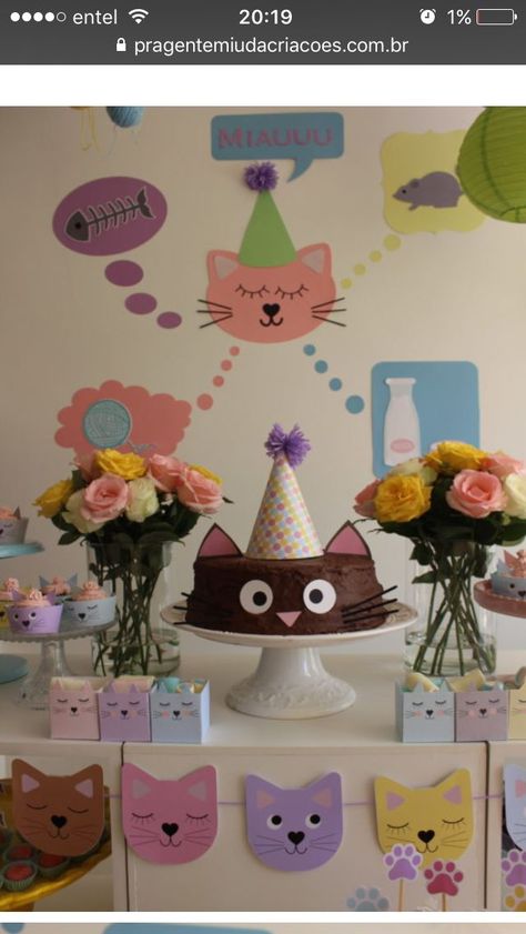 Kitten Birthday Party, Cat Themed Parties, Katt Grejer, Cat Themed Birthday Party, Kitten Party, Kitten Birthday, Cake Party, Cat Birthday Party, Cat Cake