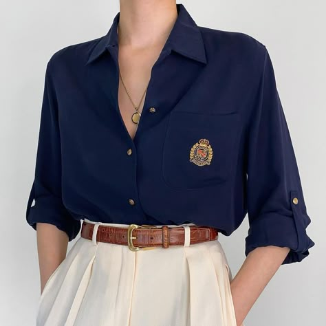 Deep Blue Shirt Outfit, How To Style Navy Blue Shirt, Dark Blue Shirt Outfit Woman, Dark Blue Shirt Outfit, Navy Blue Shirt Outfit, Navy Blue Outfit, Time God, Magazine Shoot, Blue Shirt Women