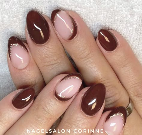 Mauve Brown Nails, Lines Nail Art, Overlay Nails, Brown Acrylic Nails, Line Nail Art, Stunning Nails, Brown Acrylic, Fall Nail Art Designs, Simple Gel Nails