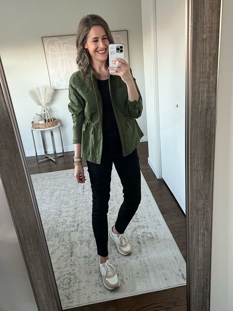 Time and Tru Women's Field Jacket … curated on LTK How To Style Green Jacket, Green Jacket Outfit Fall, Green Utility Jacket Outfit, Green Jacket Outfits For Women, Olive Green Jacket Outfit, Field Jacket Outfit, Anorak Jacket Outfit, Olive Green Jacket Outfits, Sporty Mom Outfits