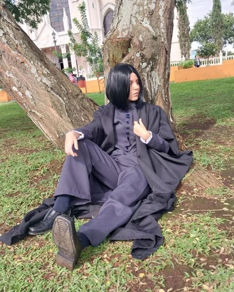 🐍Severus Snape🐍 #cosplay #cosplayer #costume #cosplaying #makeup #boy #costumedesign #severussnape #snape #harrypotter #hp #hogwarts #alanrickman #slytherin #professorsnape Snape Costume Female, Snape Costume, Snape Cosplay, Professor Snape, Alan Rickman, Severus Snape, Costume Design, Spooky Season, Hogwarts